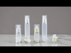 A025 Flaska z bezpowietrzną pompą do płynów PP